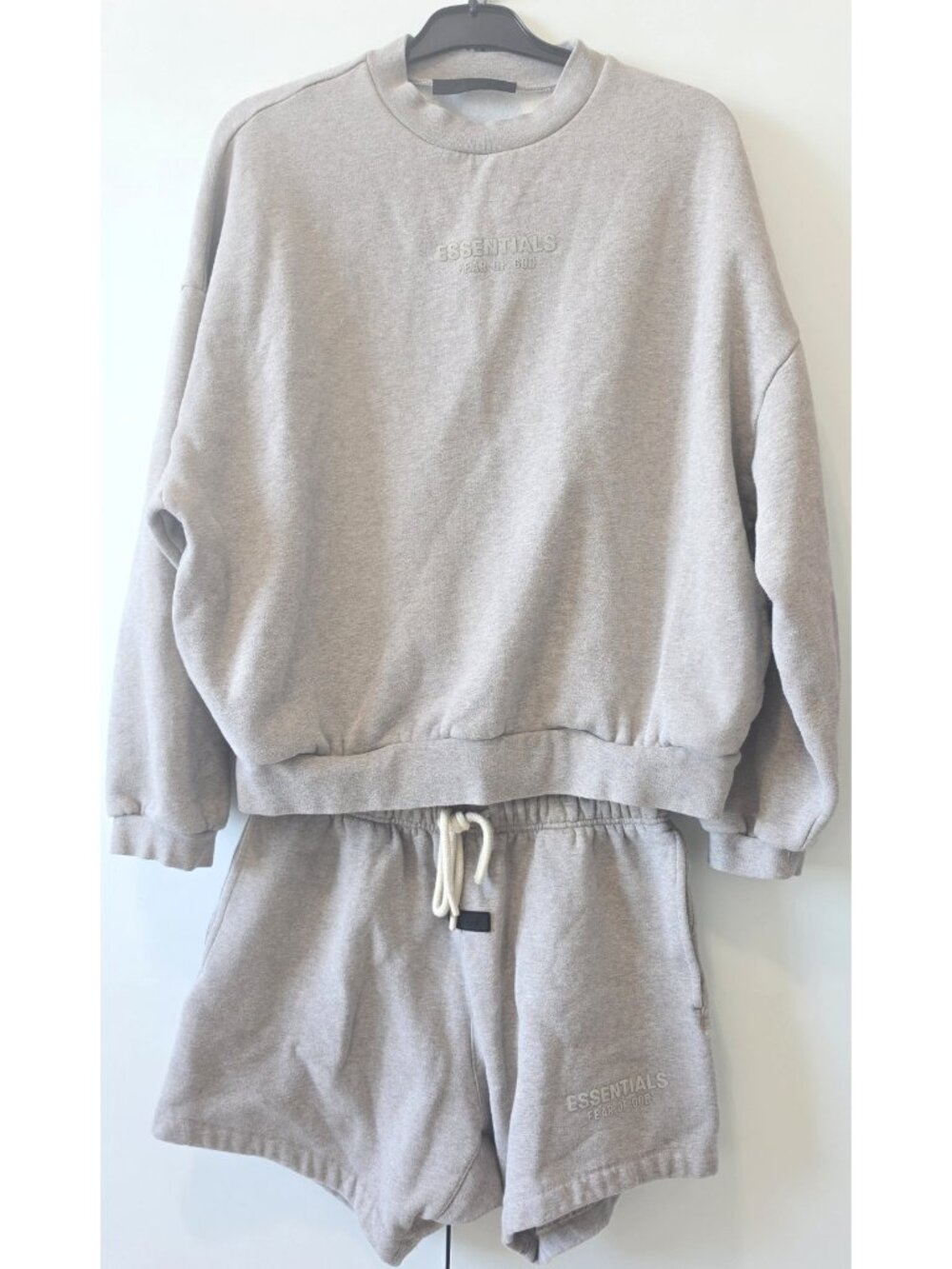 Fear of God Essentials Men's S Sweatshirt Shorts 2 Piece Set Heather Gray